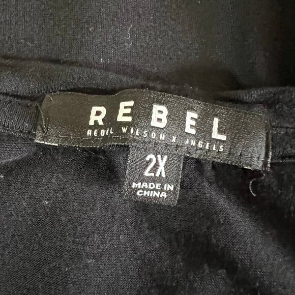 Rebel Womens Blouse Top Shirt Cold Shoulder Abstract Print Black White Pink 2X - Picture 8 of 10